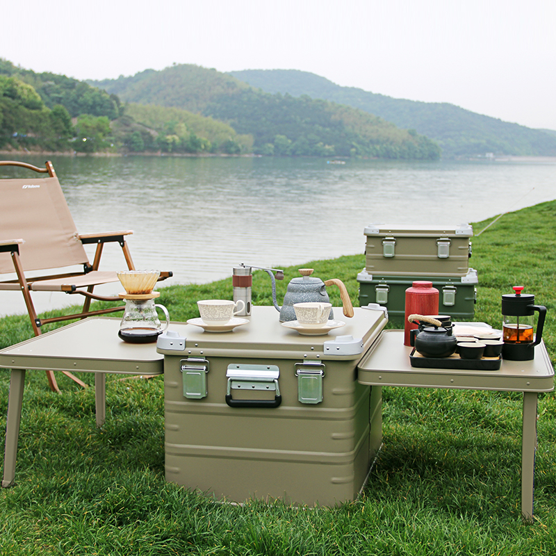 Aluminium-Campingbox oder Kunststoffbox: Was ist besser fürs Outdoor-Camping geeignet?