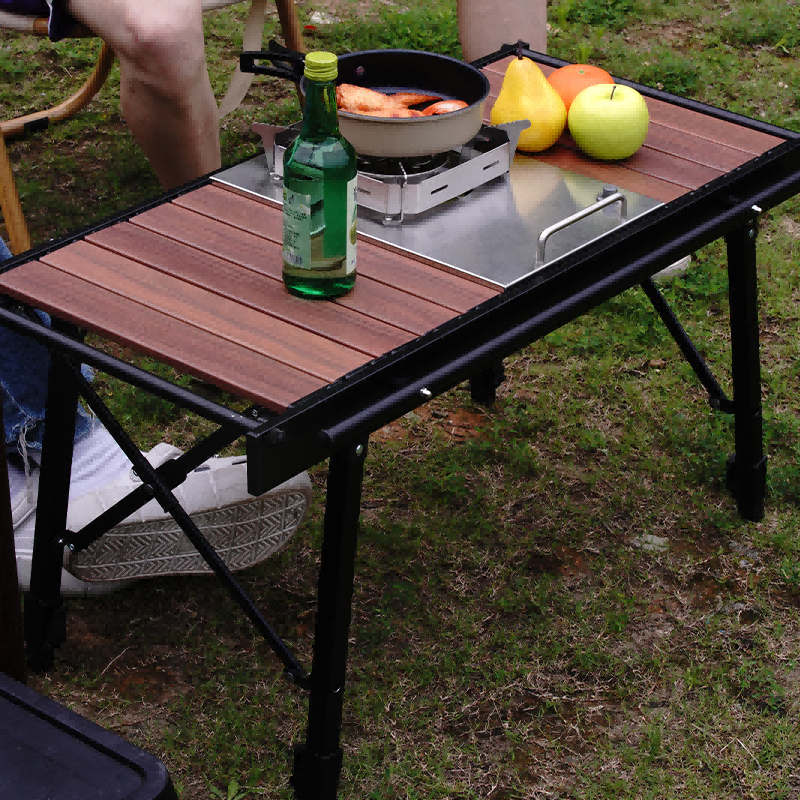 Entdecken Sie verschiedene Arten von klappbaren Campingtischen für individuelles Design