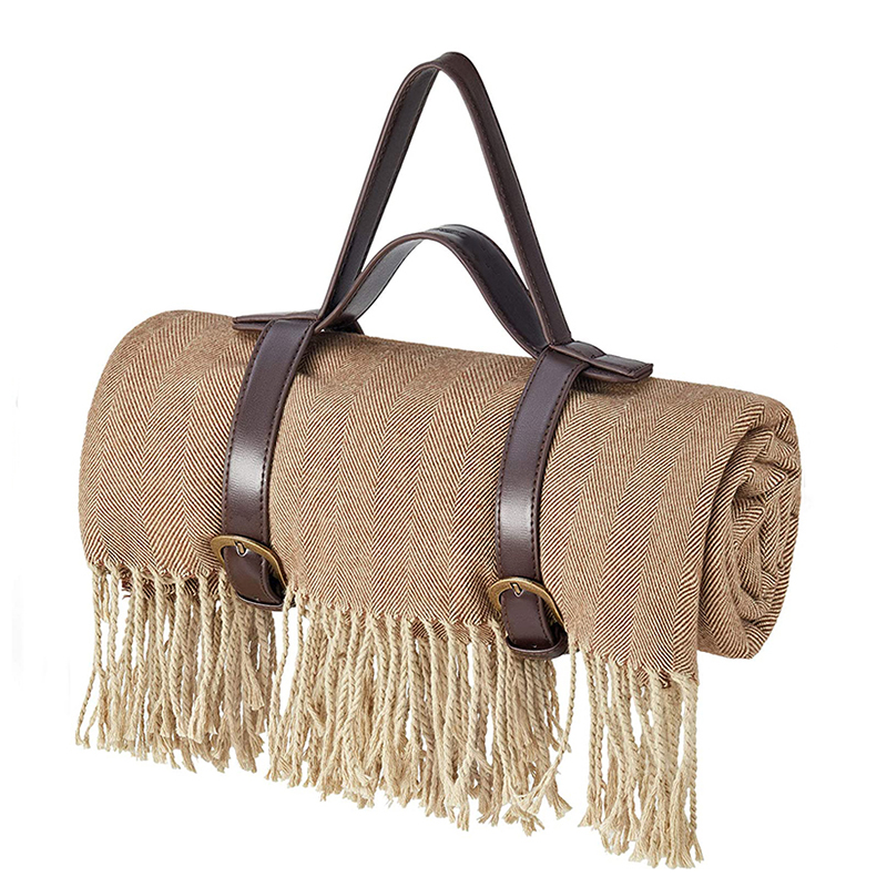 Tragbare Öko-Picknickdecken mit Quasten
