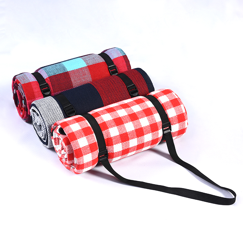 Extragroße Picknickunterlage in Gingham-Optik, mehrere Farben