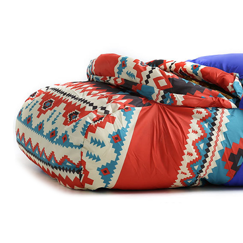 Flauschiger Schlafsack aus Entendaunen 1500 g für Camping- und Wandertouren im Winter