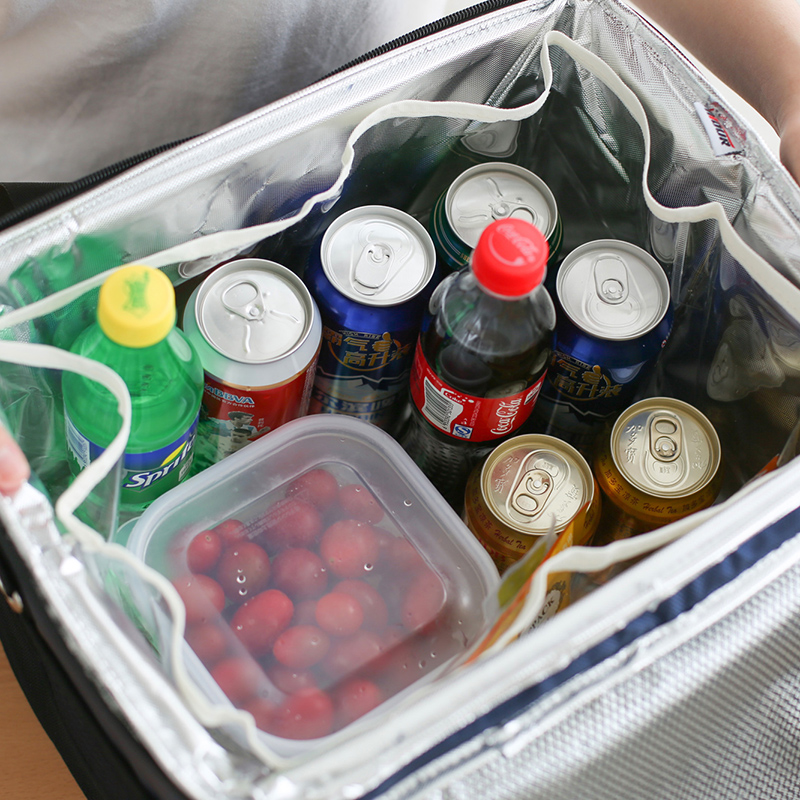 Große Kühltasche für Getränke im Camping-Stil, isolierte, wasserdichte Picknicktasche