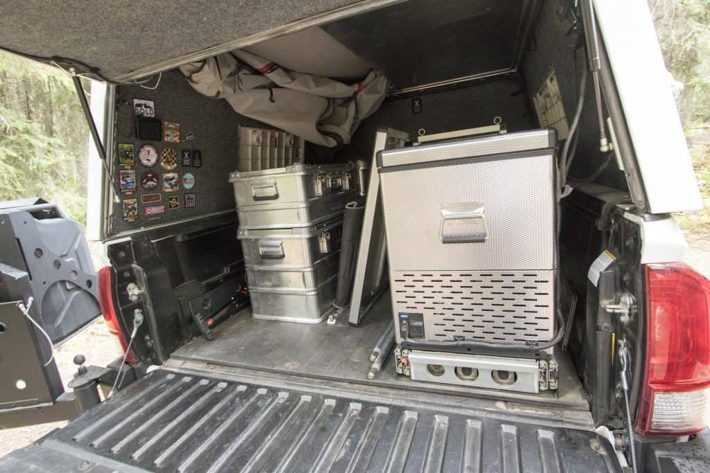 Schwere Aluminium-Kofferraumbox und Dachbox für Overland-Autos