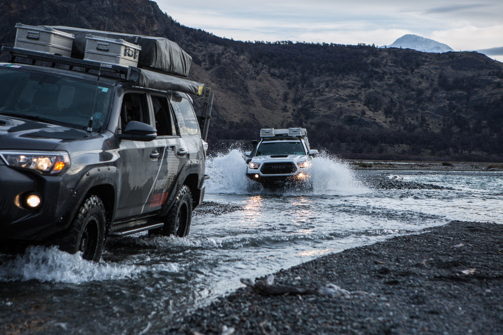 Schwere Aluminium-Kofferraumbox und Dachbox für Overland-Autos