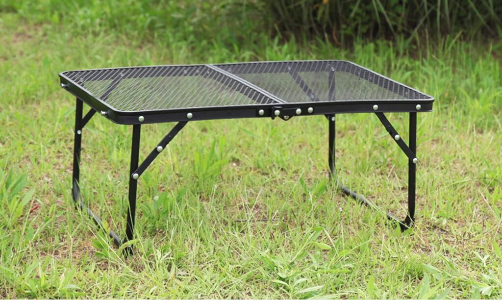 Klappbarer Campingtisch aus Stahlgeflecht, ultraleichter Picknicktisch