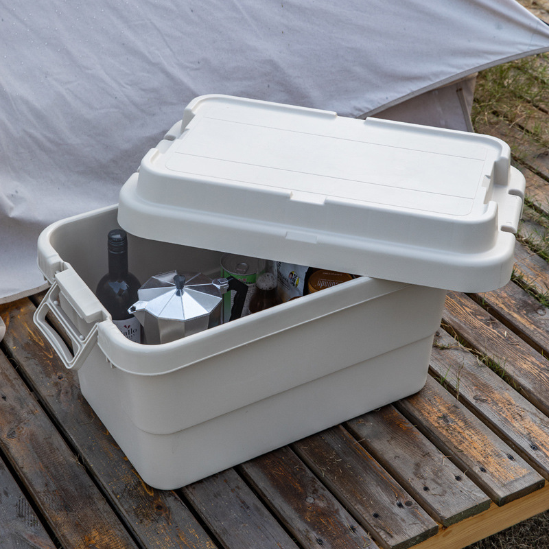 Großvolumige Aufbewahrungsbox aus Kunststoff für Camping und Kofferraum