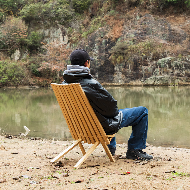 Klappbarer Relaxsessel aus Bambus für Outdoor-Camping