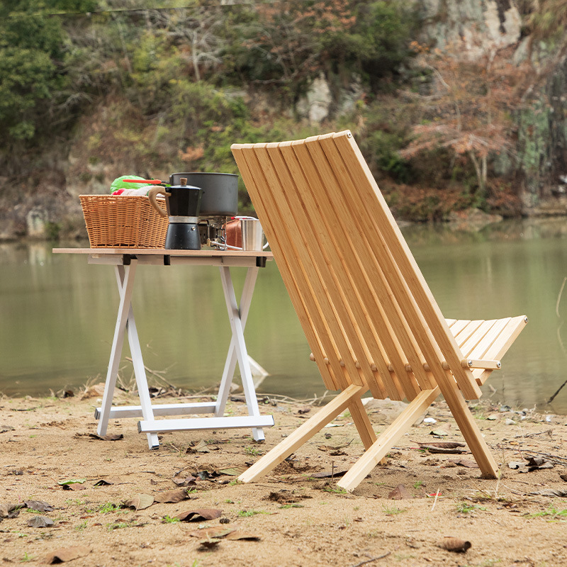 Klappbarer Relaxsessel aus Bambus für Outdoor-Camping