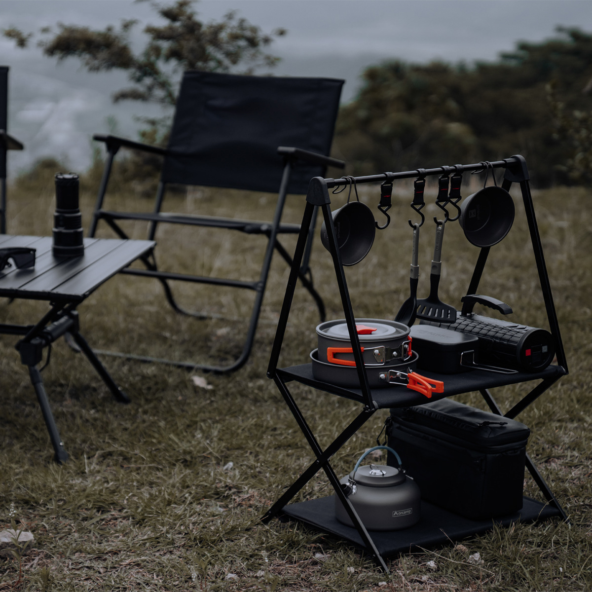 Klappbare Camping-Lagerregale aus Aluminium: Doppel- und Dreifachschicht
