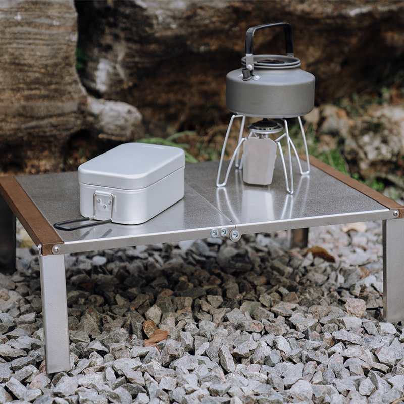 Mini-Tee-/Couchtisch aus Aluminium für Camping, Rucksackreisen und Wandern