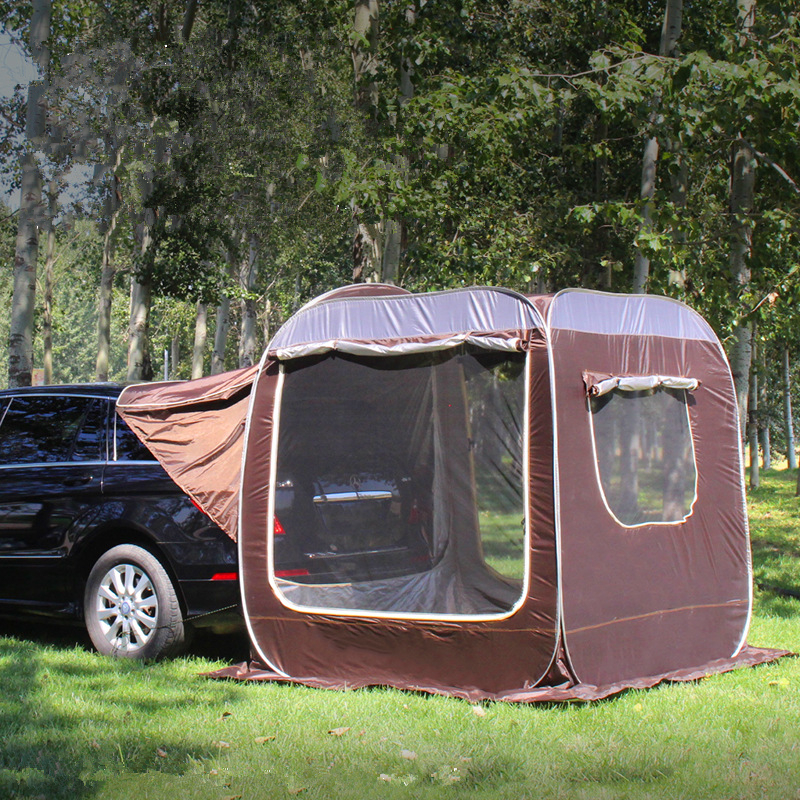 Automatisch aufgebautes Campingzelt für den Außenbereich hinten am Auto und tragbare Markise