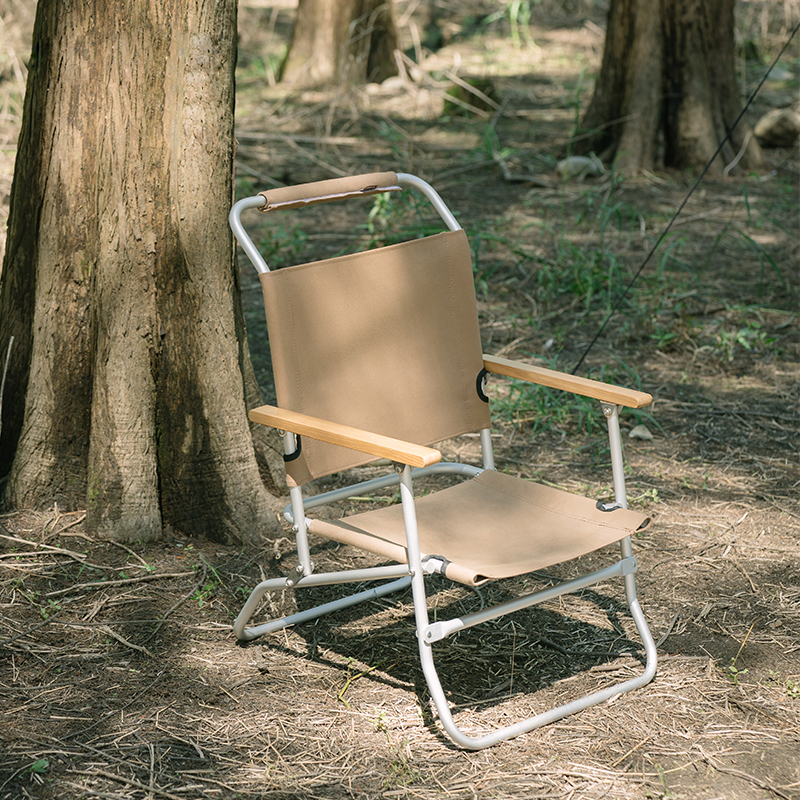 Glamping-Klappstuhl aus Aluminium für den Außenbereich mit Rückenlehne