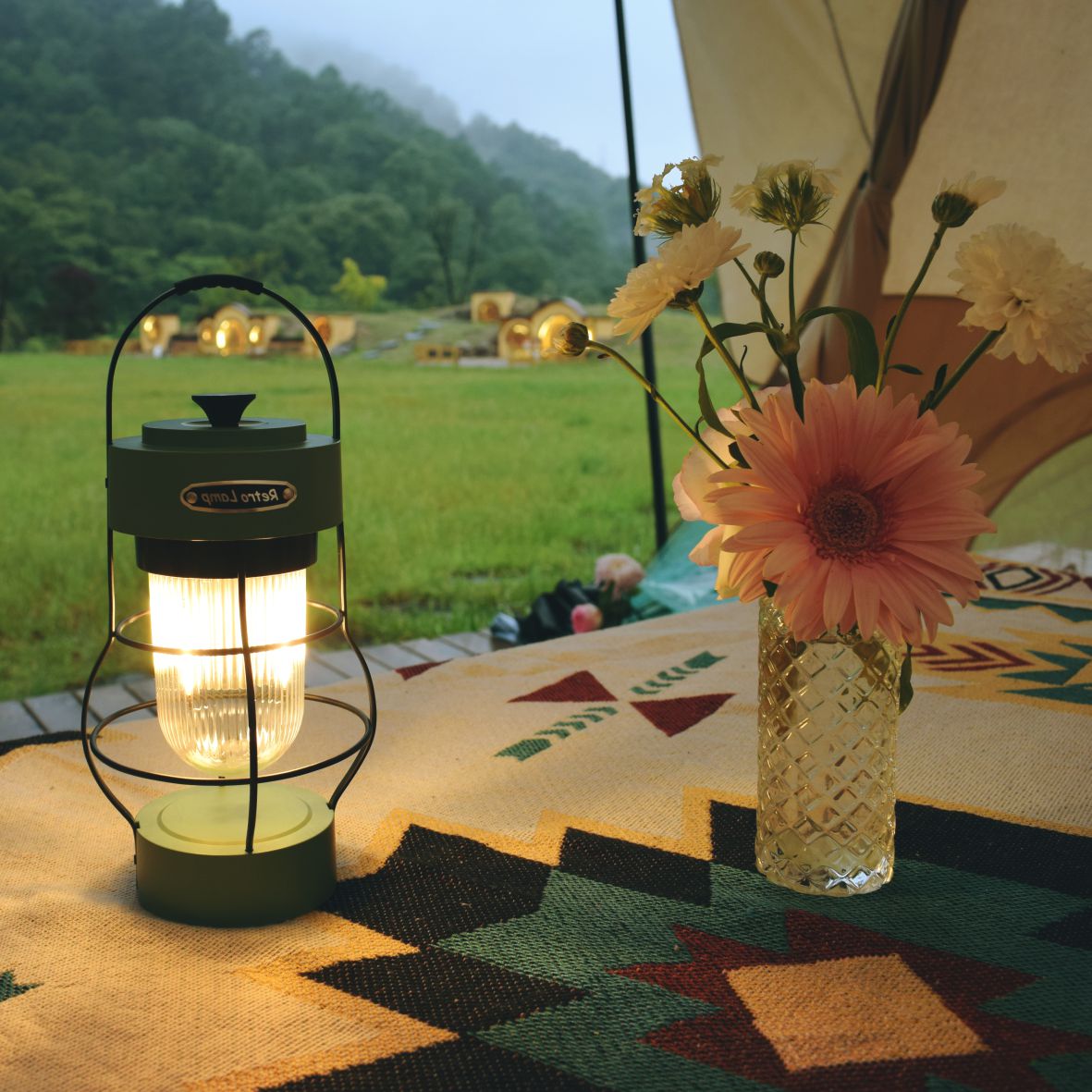 Retro Camping Eisenbahn Stil Vintage Elegante Zelt Licht Wiederaufladbare Outdoor Tragbare Camping Weiß Lampe Laterne