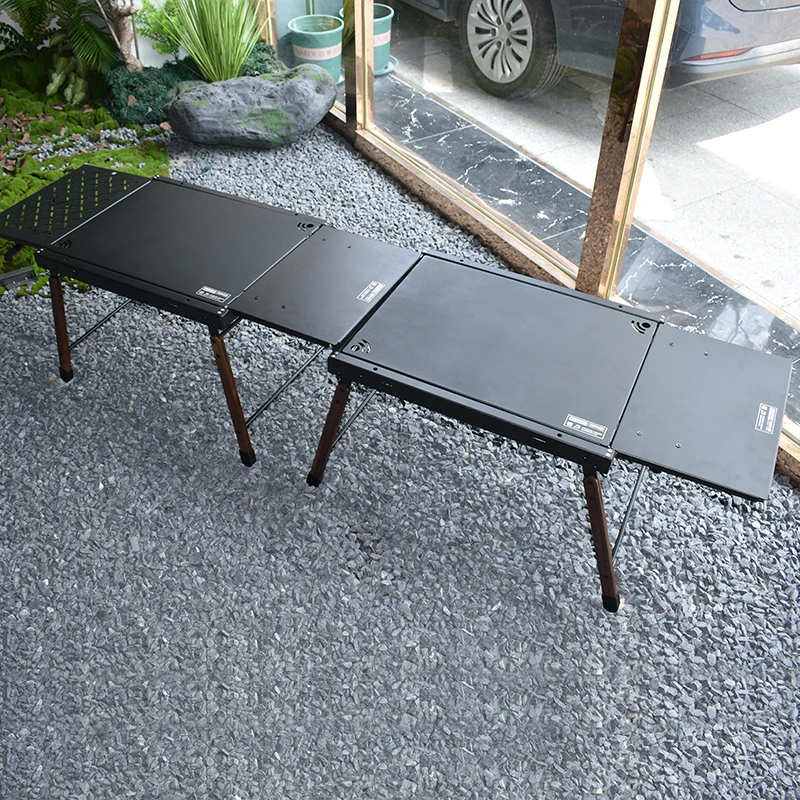 Klappbarer Picknick-Grilltisch aus Aluminium