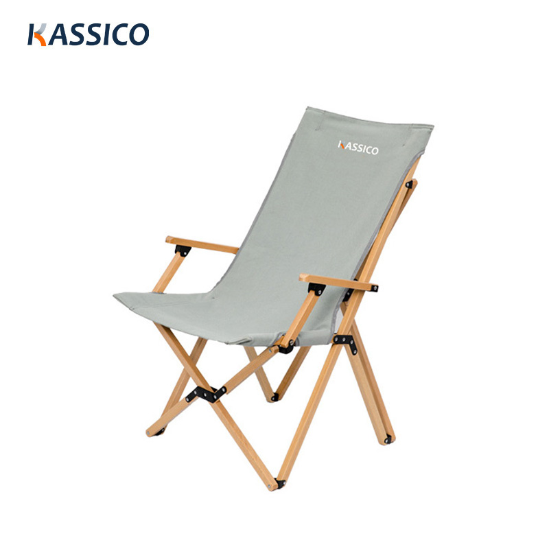 Klappbarer Outdoor-Stuhl aus Massivholz mit Schmetterlingshalterung