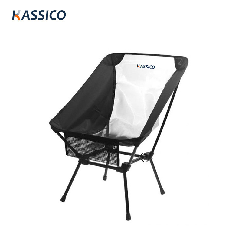 Faltbarer Outdoor-Campingstuhl mit transparentem Netzrucksack