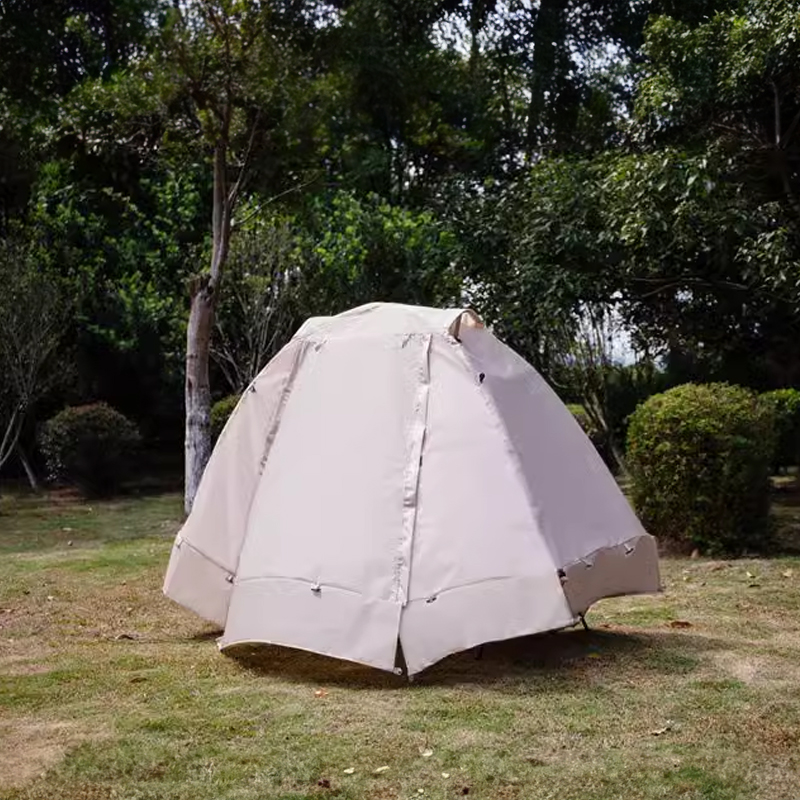 Doppellagiges aufblasbares Outdoor-Campingzelt mit Bett